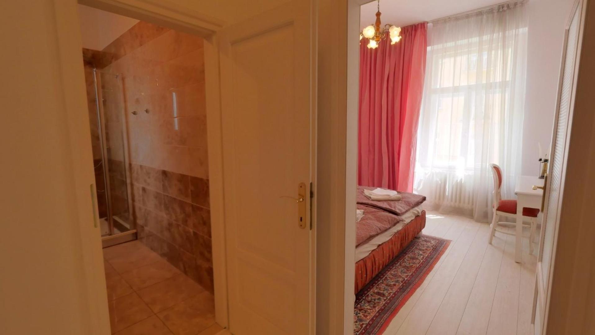 Velky 3I Apartman V Centre Mesta Bratislava Exterior foto
